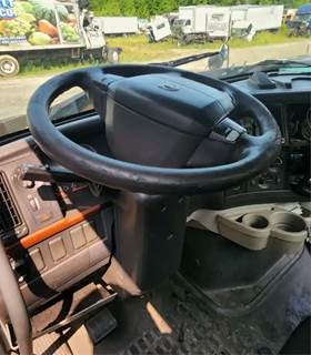 Volvo VNL Steering Column