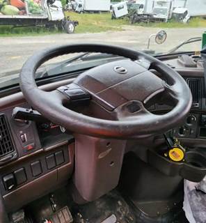 Volvo VNL Steering Column