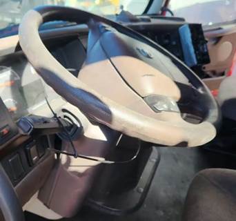 Volvo VNL Steering Column