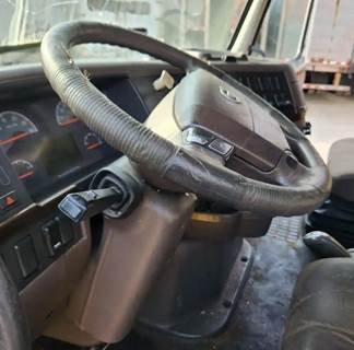 Volvo VNL Steering Column