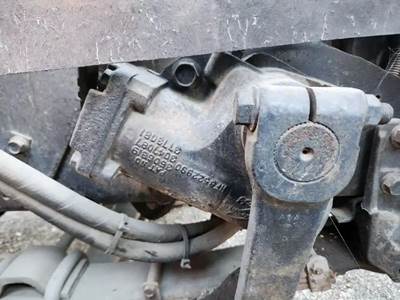 Hydrapower Steering Gear / Rack for a 1983 International F-1924; F-1954