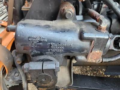 Hydrapower Steering Gear / Rack for a 1996 Freightliner FL70