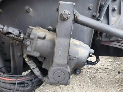 Hydrapower Steering Gear / Rack for a 2002 Spartan Gladiator