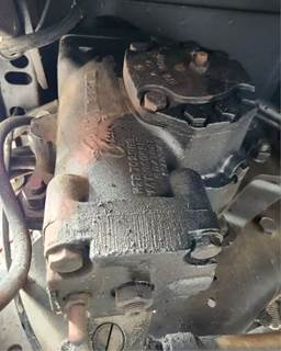 Hydrapower TBD Steering Gear / Rack for a 1989 Mack MC688FC