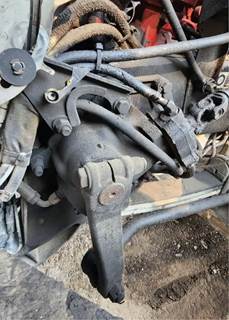 TRW/ROSS Steering Gear / Rack for a 2015 Peterbilt 365