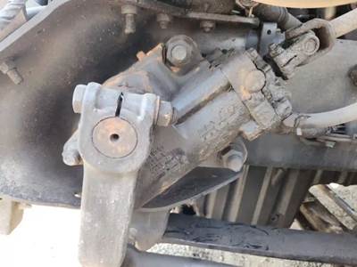 TRW/ROSS Steering Gear / Rack for a 2019 Freightliner Cascadia 126