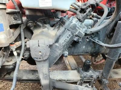 TRW/ROSS Steering Gear / Rack for a 2014 Freightliner Cascadia 125