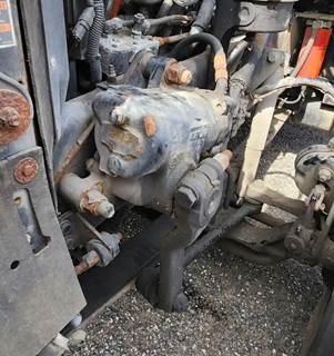 TRW/ROSS Steering Gear / Rack for a 2010 Kenworth T300