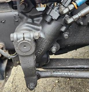 TRW/ROSS Steering Gear / Rack for a 2007 Freightliner M2 106