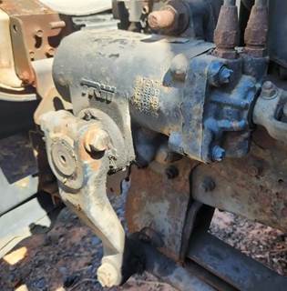 TRW/ROSS Steering Gear / Rack for a 2013 Hino 338