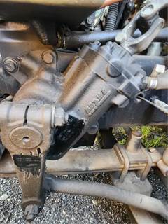 TRW/ROSS Steering Gear / Rack for a 2008 Freightliner Cascadia 125