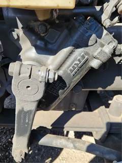 TRW/ROSS Steering Gear / Rack for a 2016 Freightliner Cascadia 125