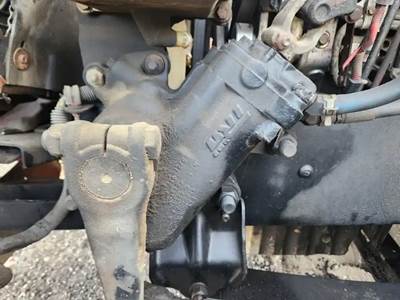 TRW/ROSS Steering Gear / Rack for a 2006 Freightliner Columbia 112