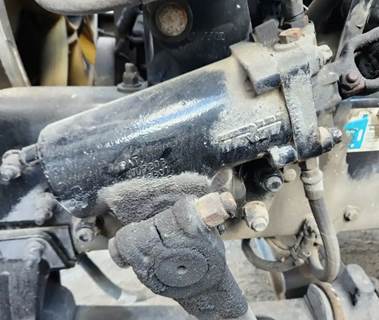 TRW/ROSS Steering Gear / Rack for a 2016 Peterbilt 337