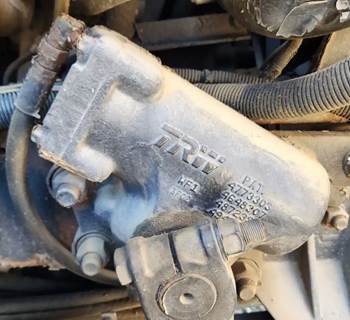 TRW/ROSS Steering Gear / Rack for a 2004 Sterling L9500