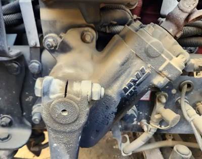 TRW/ROSS Steering Gear / Rack for a 2010 Freightliner M2 106