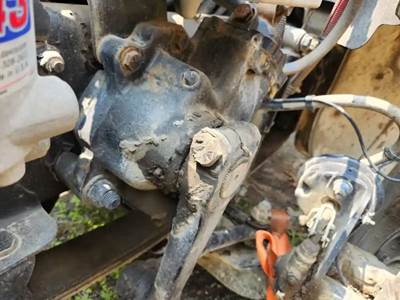TRW/ROSS Steering Gear / Rack for a 2016 Freightliner M2 106