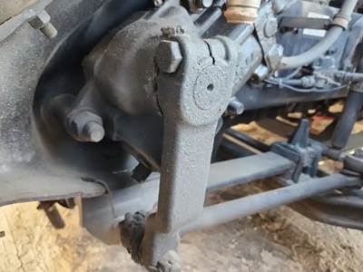 TRW/ROSS Steering Gear / Rack for a 2020 Freightliner Cascadia 126