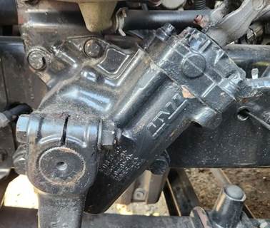 TRW/ROSS Steering Gear / Rack for a 2016 Freightliner Cascadia 125