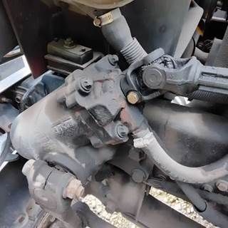 TRW/ROSS Steering Gear / Rack for a 2003 International 4400
