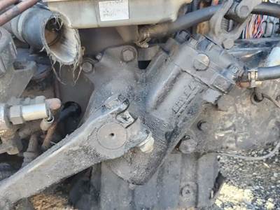 TRW/ROSS Steering Gear / Rack for a 2011 Freightliner Cascadia 125