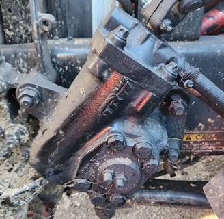 TRW/ROSS Steering Gear / Rack for a 2015 Volvo VNL