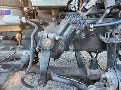 TRW/ROSS Steering Gear / Rack for a 2015 Freightliner Cascadia 125