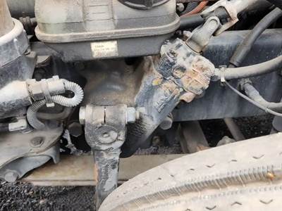 TRW/ROSS Steering Gear / Rack for a 2014 Freightliner Cascadia 125