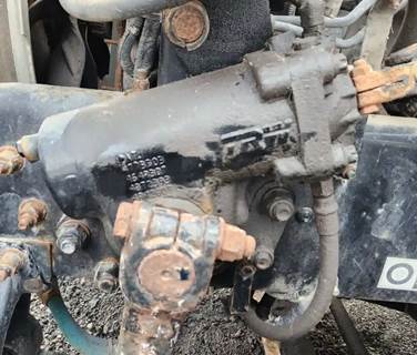 TRW/ROSS Steering Gear / Rack for a 2016 Peterbilt 337