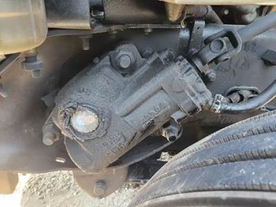 TRW/ROSS Steering Gear / Rack for a 2022 Freightliner Cascadia 126