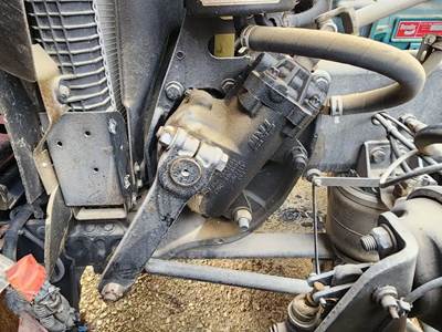 TRW/ROSS Steering Gear / Rack for a 2015 Freightliner Coronado 132 Glider