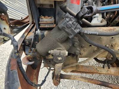 TRW/ROSS Steering Gear / Rack for a 2003 International 4200