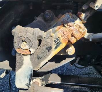 TRW/ROSS Steering Gear / Rack for a 2019 Freightliner Cascadia 116 Day Cab