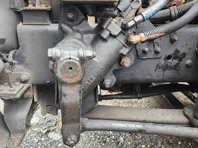 TRW/ROSS Steering Gear / Rack for a 2005 Freightliner M2 106