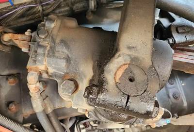 TRW/ROSS TAS85006A Steering Gear / Rack for a 2004 Spartan Advantage