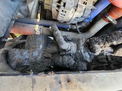 (Used) 2007 Mack CV713 Granite, Steering Box- Part Number: Tbd,  Serial Number: