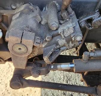 (Used) 1992 Ford LN7000, Steering Box, Make: Hydrapower, Model: Tbd, Material: