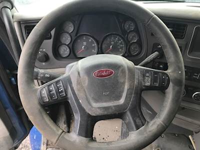 Peterbilt 579 Steering Wheel