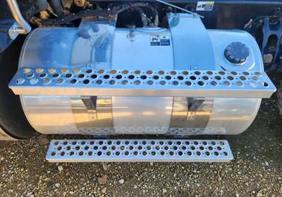 Kenworth T680 Left Frame Step