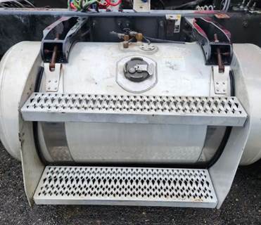 Peterbilt 567 Right Step