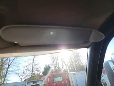 Chevrolet C4500 Sun Visor