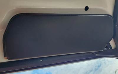 Chevrolet C70 Sun Visor