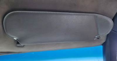 Chevrolet C8500 Sun Visor