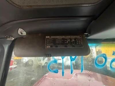 Ford LTLA9000 AERO MAX 120 Sun Visor