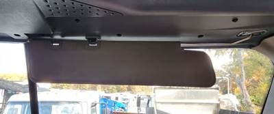 Freightliner Cascadia 113 Sun Visor