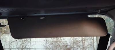 Freightliner Cascadia 113 Sun Visor