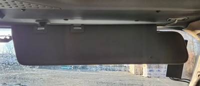 Freightliner Cascadia 113 Sun Visor