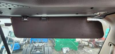 Freightliner Cascadia 113 Sun Visor