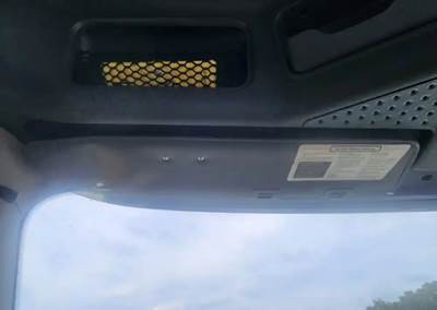 Freightliner Cascadia 113 Sun Visor