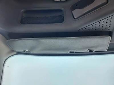 Freightliner Cascadia 113 Sun Visor